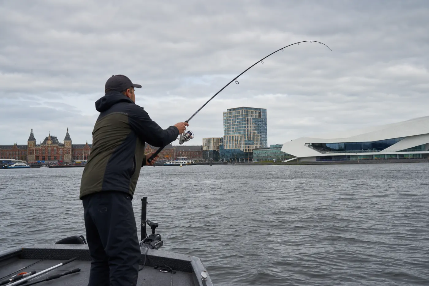 Carolina-rig op het IJ: leaderlengte bij stroming